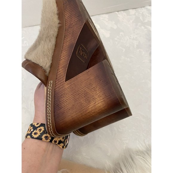 Korks Lori Clogs Mules 9M Taupe Faux Fur Slip On Block Heel Platform Y2K 90’s - Picture 7 of 12